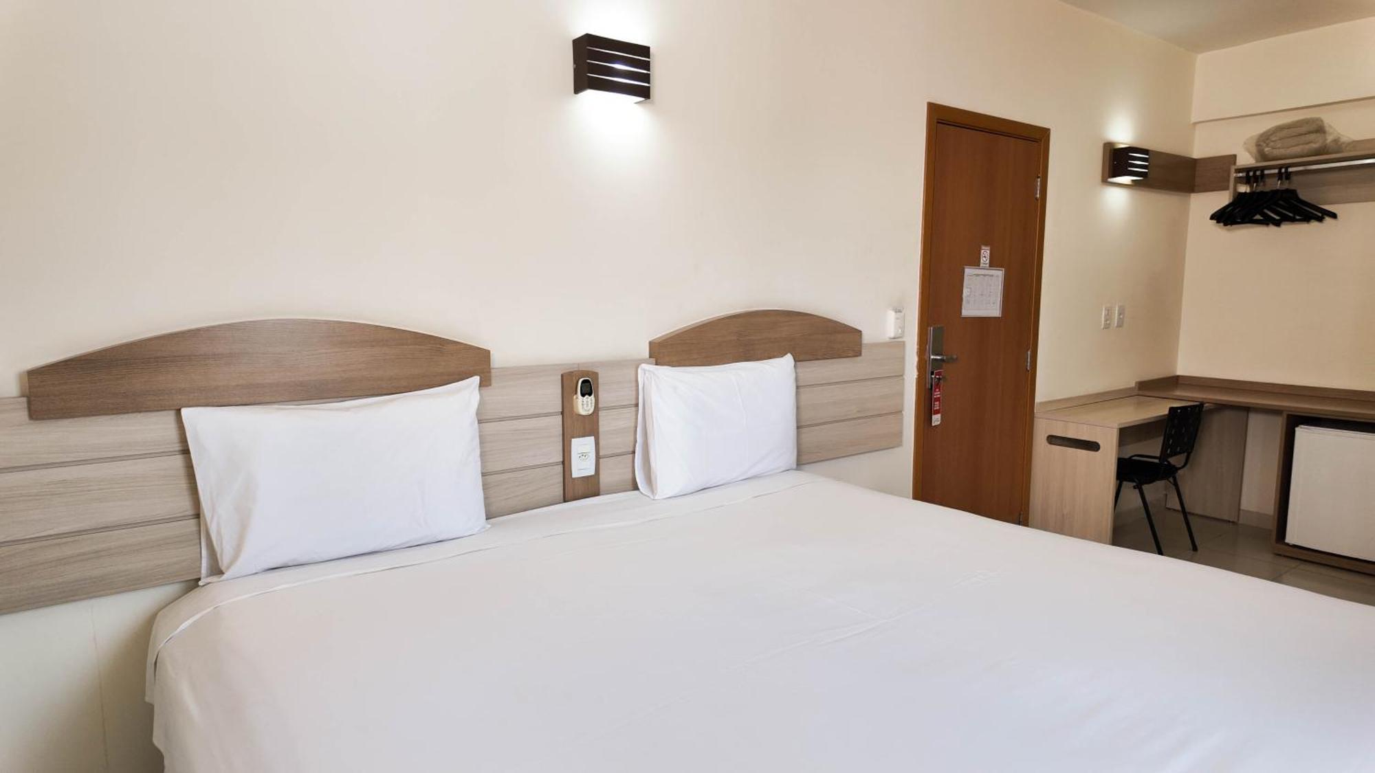 Larison Hoteis - Porto Velho ภายนอก รูปภาพ