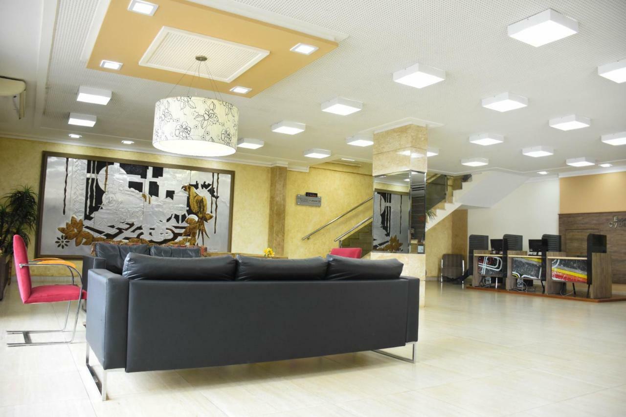 Larison Hoteis - Porto Velho ภายนอก รูปภาพ